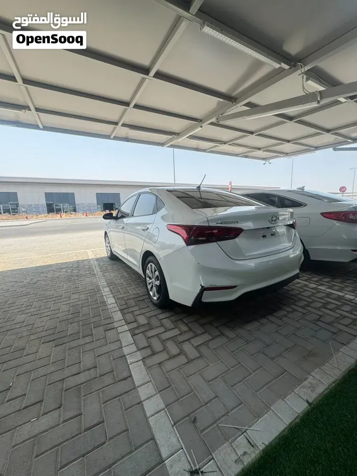 Hyundai Accent 2022 photo 5