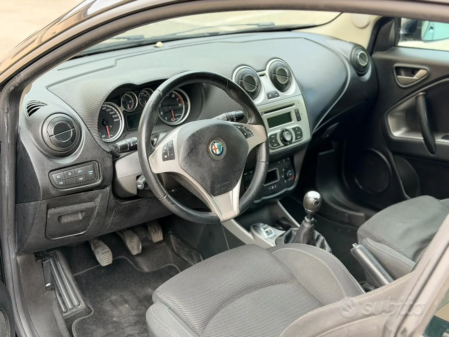Alfa Romeo Mito 2011 photo 5