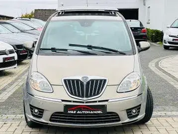 Lancia Musa 2010 photo 2