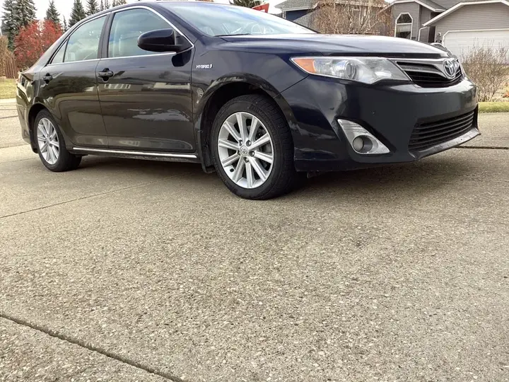 Toyota Camry 2012 photo 2