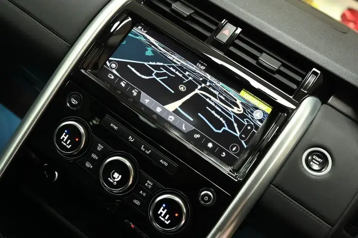Land Rover Discovery 2019 photo 5