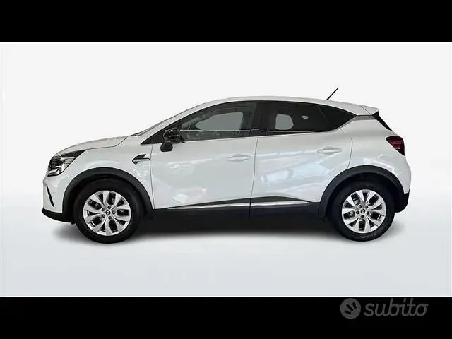 Renault Captur 2022 photo 2
