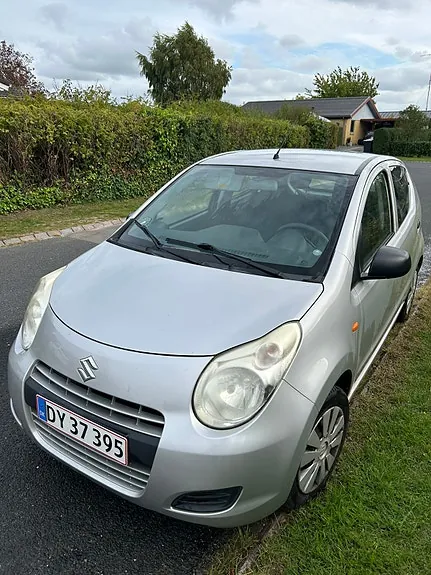Suzuki Alto 2012 photo 2