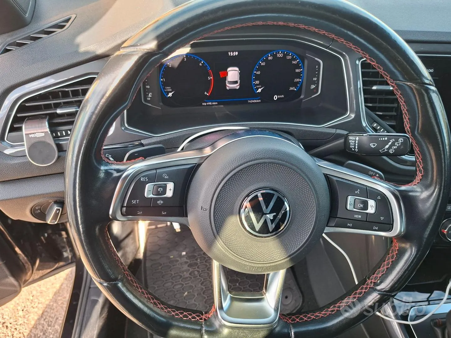 Volkswagen T-Roc 2021 photo 3