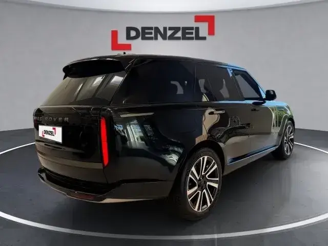 Land Rover Range Rover 2026 photo 3