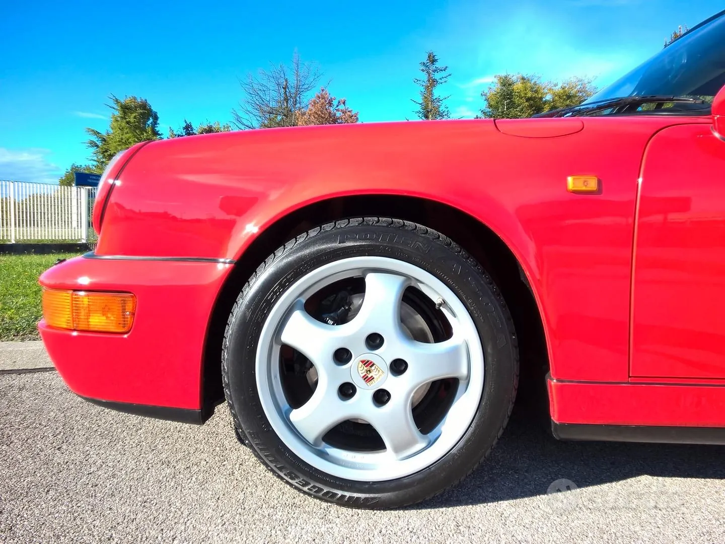 Porsche 911 1990 photo 5
