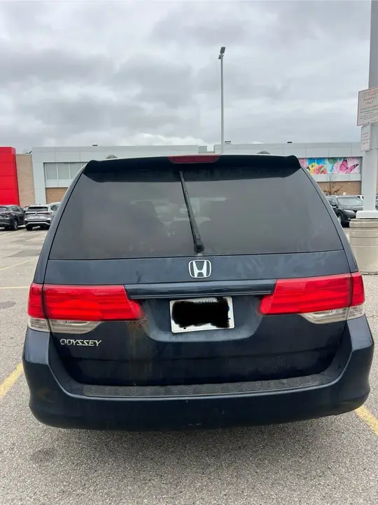 Honda Odyssey 2009 photo 2