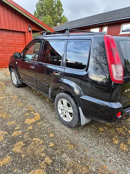 Nissan X-Trail 2005 photo 4