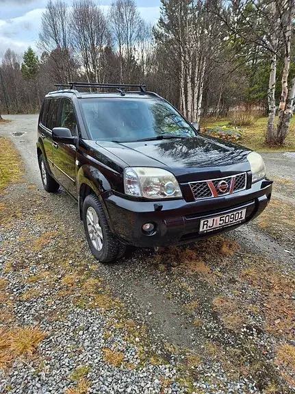 Nissan X-Trail 2005 photo 2