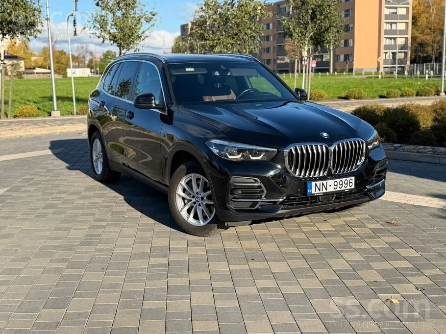 BMW X5 2022 photo 2