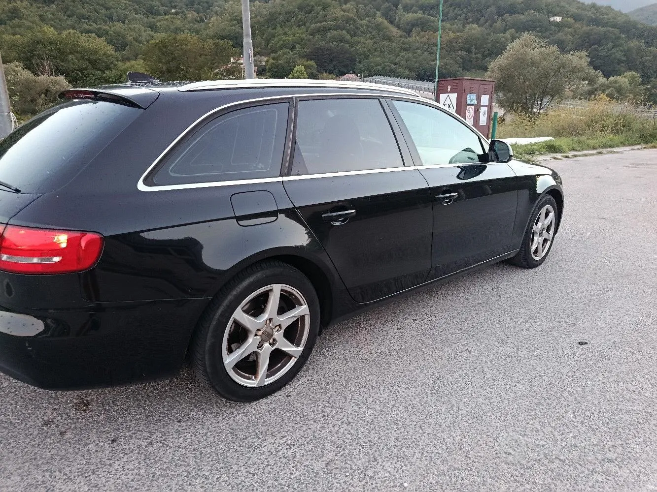 Audi A4 Avant 2009 photo 4