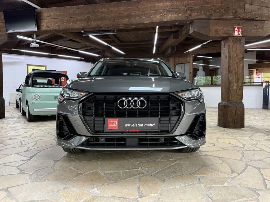 Audi Q3 2021 photo 3