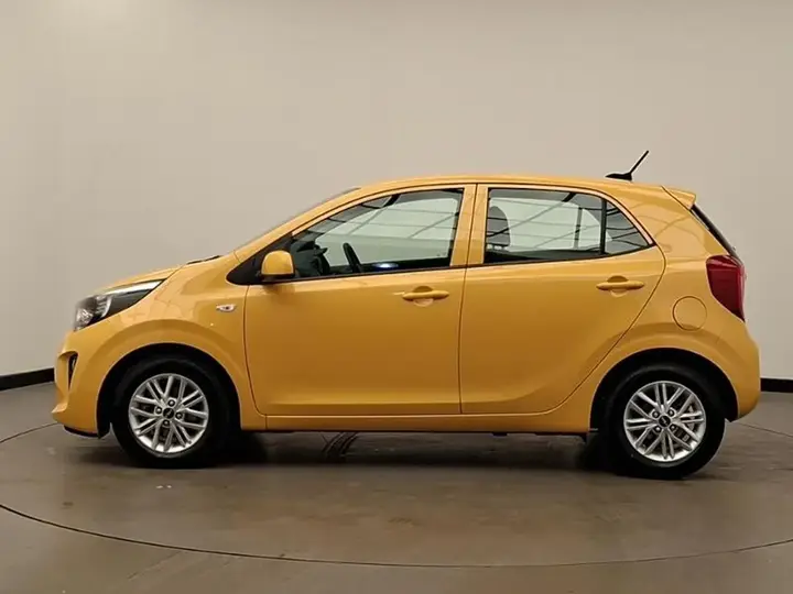 Kia Picanto 2023 photo 4
