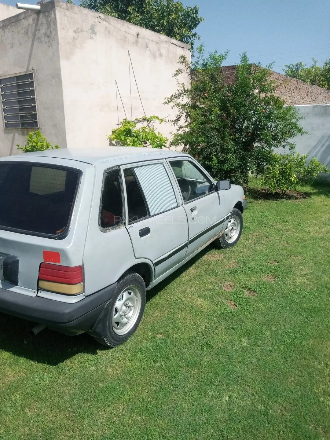 Suzuki Khyber