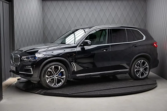 BMW X5 2021 photo 2