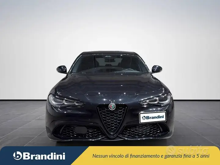 Alfa Romeo Giulia 2025 photo 3