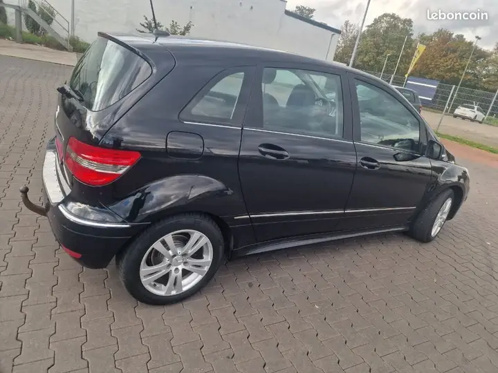 Toyota Aygo 2012 photo 3
