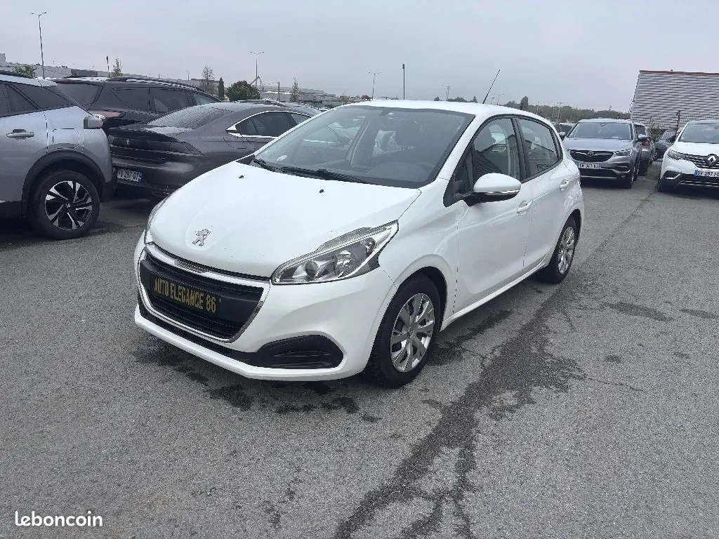 Peugeot 208