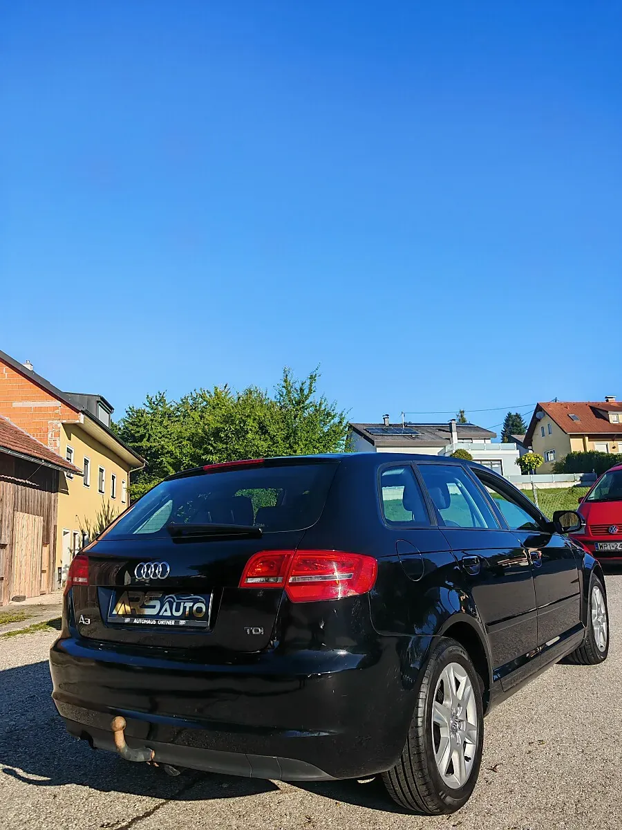 Audi A3 2012 photo 3
