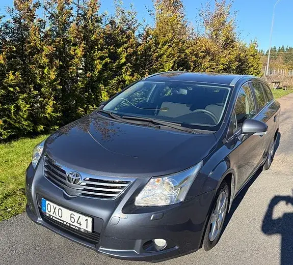 Toyota Avensis 2009 photo 4