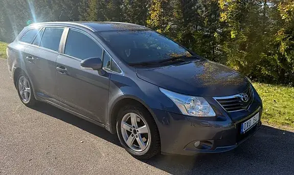 Toyota Avensis 2009 photo 3
