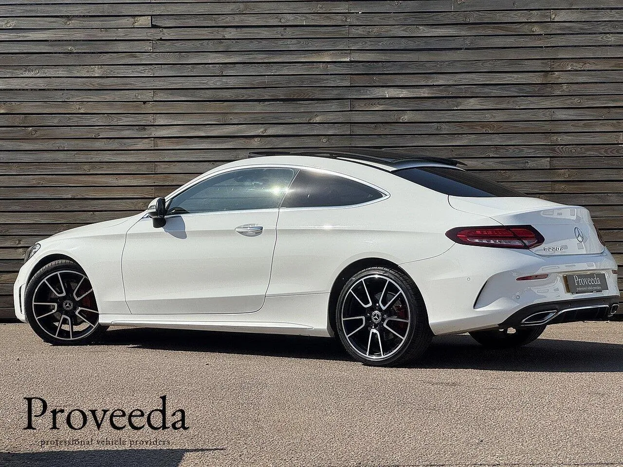Mercedes-Benz C-Class 2019 photo 3
