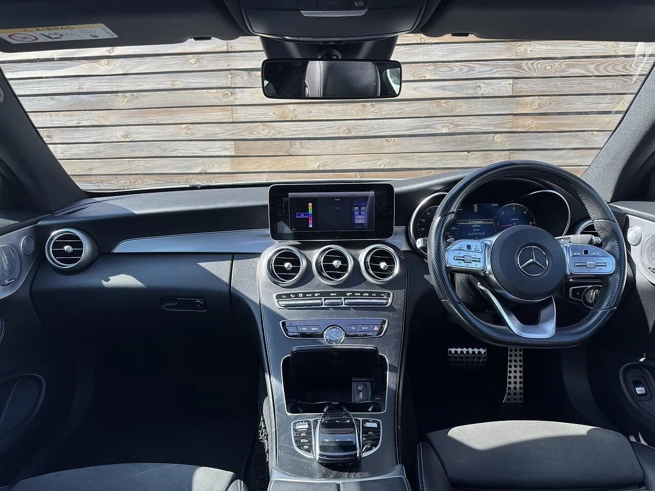 Mercedes-Benz C-Class 2019 photo 4