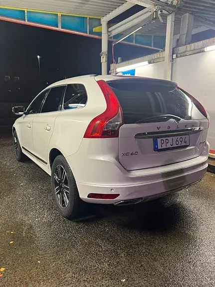 Volvo Xc60 2017 photo 3
