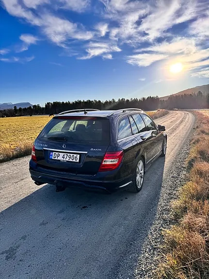 Mercedes-Benz C-Class 2014 photo 3