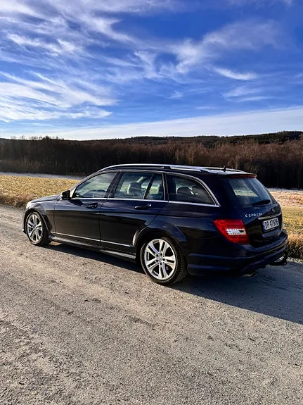 Mercedes-Benz C-Class 2014 photo 4