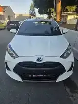 Toyota Yaris 2023 photo 2