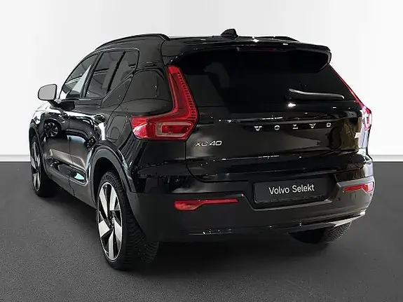 Volvo Xc40 2023 photo 2