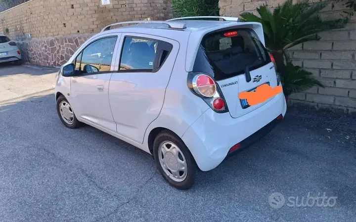 Chevrolet Spark 2010 photo 2