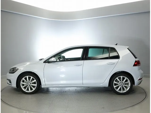 Volkswagen Golf photo 5