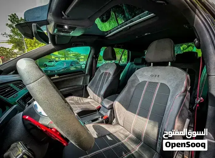 Volkswagen Golf Gti 2017 photo 2