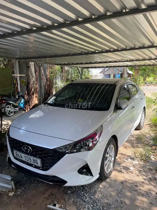 Hyundai Accent 2023 photo 2