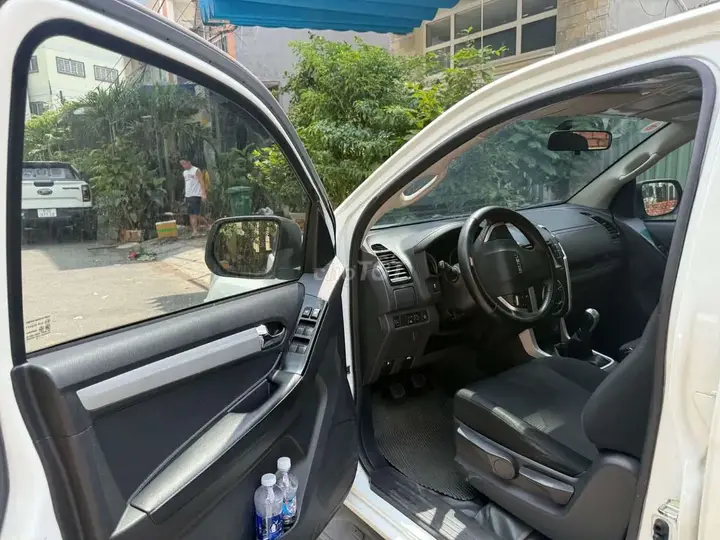 Isuzu D-Max 2018 photo 5