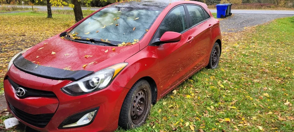 Hyundai Elantra Gt 2013 photo 2