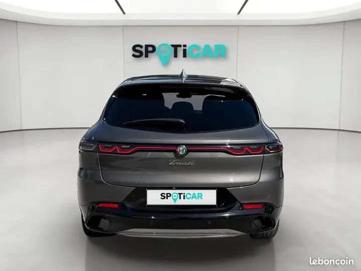 Alfa Romeo Tonale 2023 photo 4