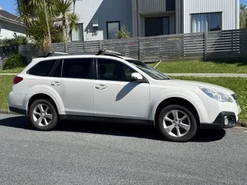Subaru Outback 2013 photo 3