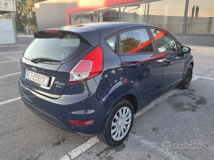 Ford Fiesta 2015 photo 3