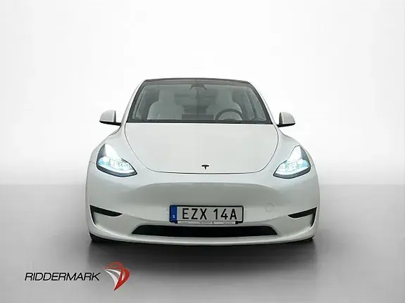 Tesla Model Y 2024 photo 2