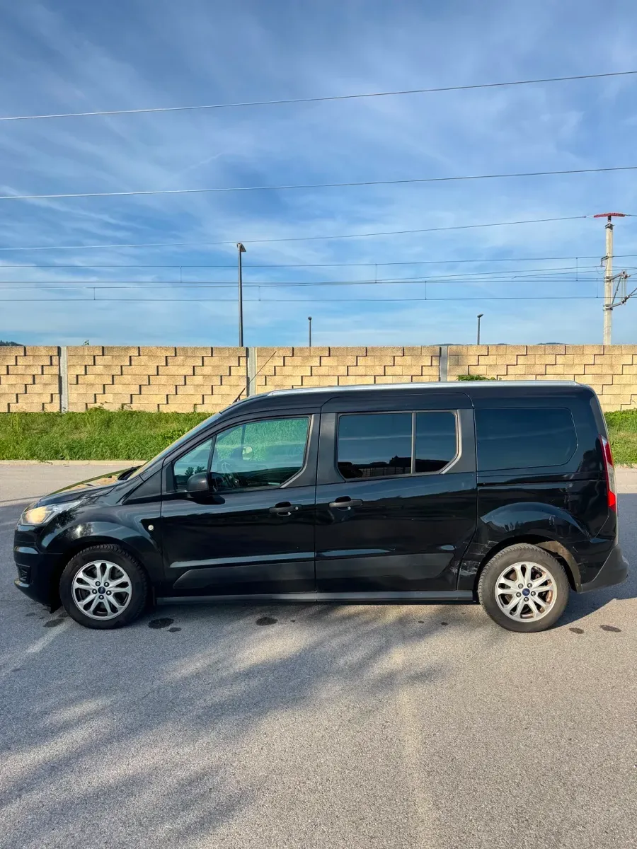 Ford Tourneo 2019 photo 2
