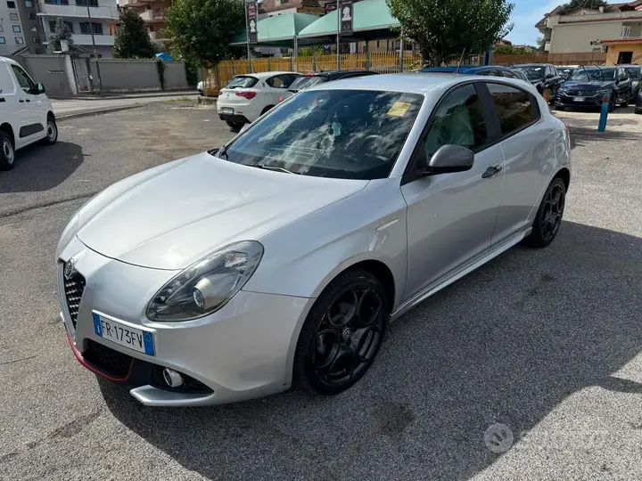 Alfa Romeo Giulietta 2018 photo 2