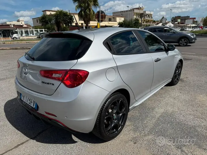 Alfa Romeo Giulietta 2018 photo 5