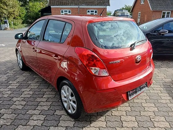 Hyundai I20 2013 photo 5