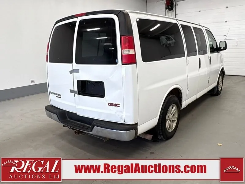 GMC Savana 2013 photo 3