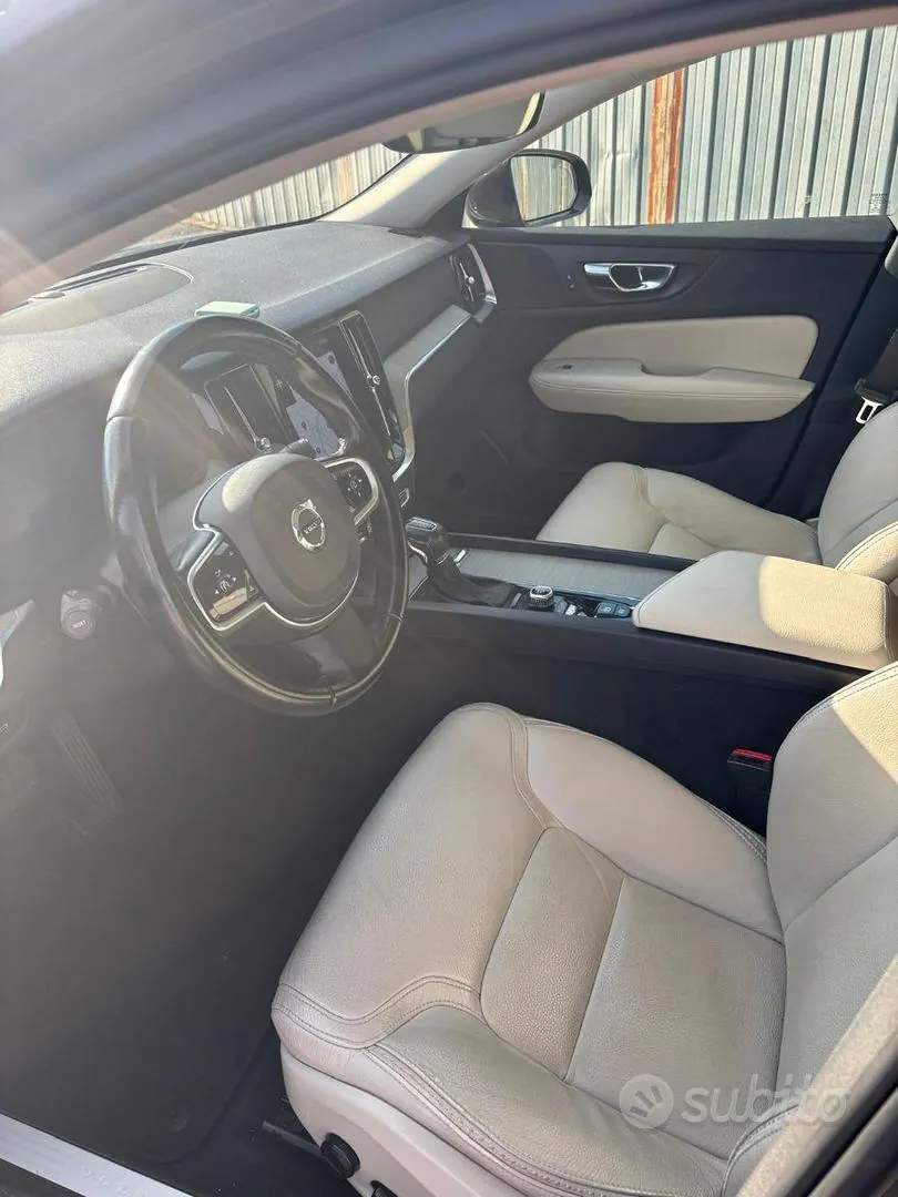 Volvo V60 2020 photo 5