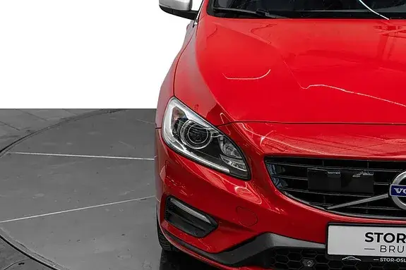 Volvo V60 2018 photo 2