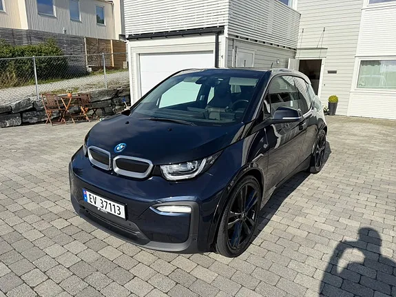 BMW I3